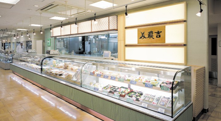 福岡三越店